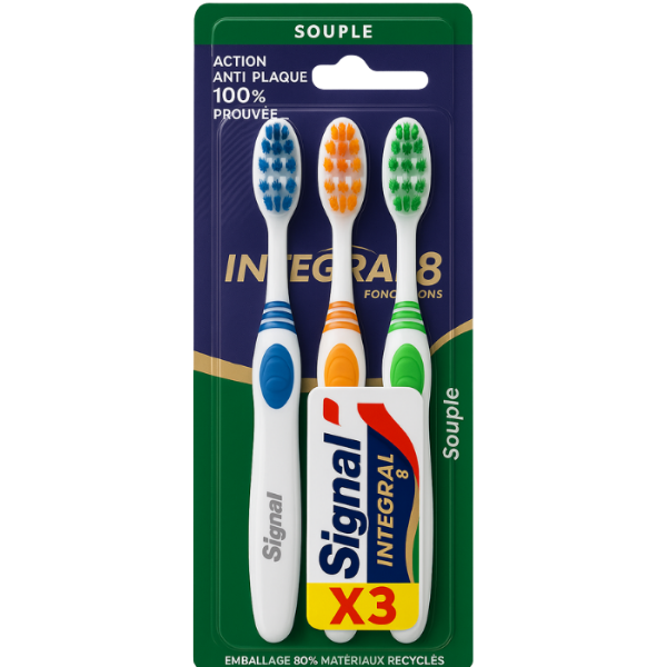 Signal Integral 8 Toothbrush – Soft (Pack of 3)